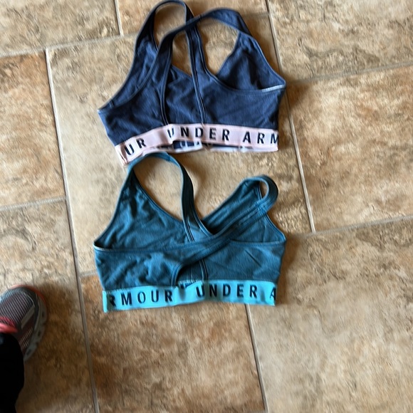 Under Armour Sports Bra - Picture 2 of 2